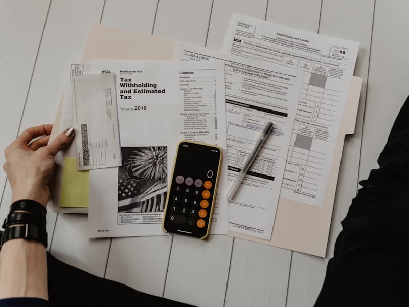 Year-End Statutory Filing & Compliance